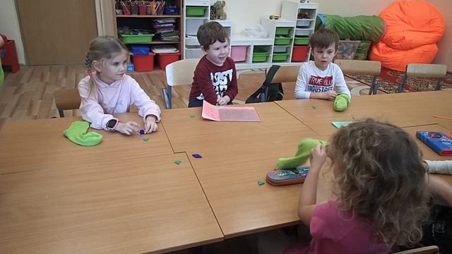 Мышематика: играем в волшебный мешочек смотреть онлайн
