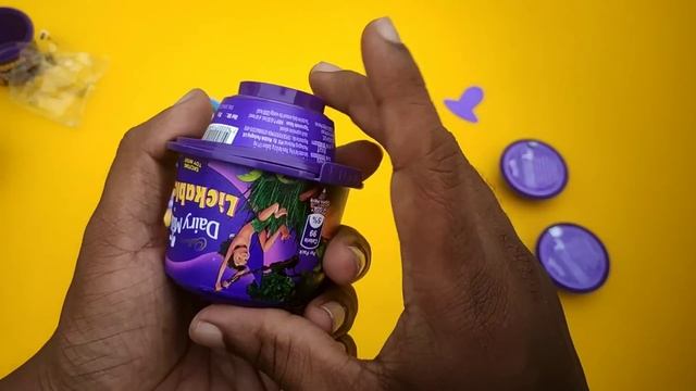 Six New Cadbury Dairy Milk Lickables with Exciting Gift Inside смотреть онлайн