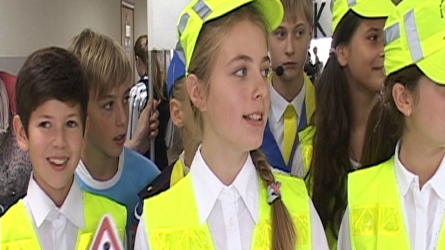 «Мы живем по правилам» - зональный этап фестиваля юных инспекторов дорожного движения в Можайске смотреть онлайн