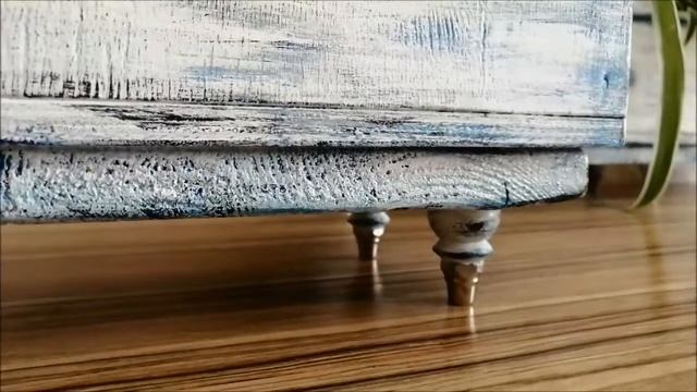 Кашпо на ножках в стиле "шебби-шик" смотреть онлайн