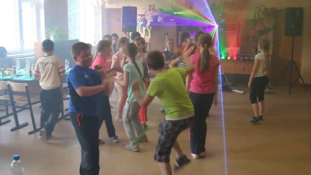 56 школа, Ярославль, 3Б класс. 2015 смотреть онлайн