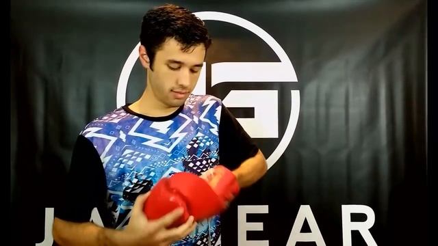 How to Clean Your Boxing Gloves смотреть онлайн