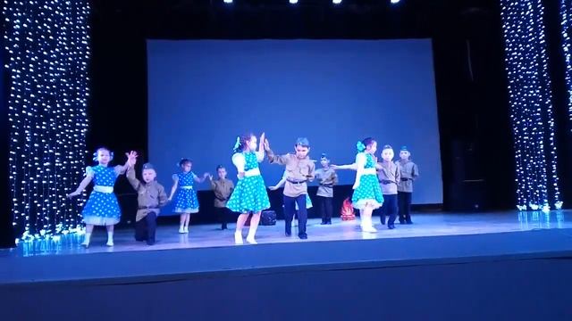 танец "тучи вголубом" смотреть онлайн