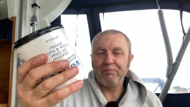 Volvo Penta TAMD41-P Part1 oil change смотреть онлайн