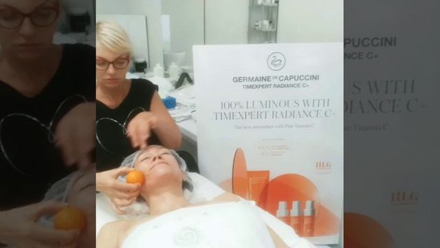 Face Ballmassaze. Массаж лица мячиком. Germaine De Capuccini Timexpert Radiance C+