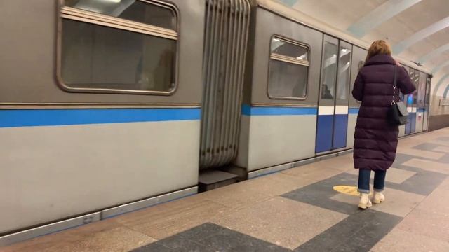 Перегонка 81-740 с бутовской линии в депо варшавское смотреть онлайн