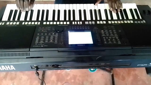 Learn to play African church praise(G.I.T house of music смотреть онлайн