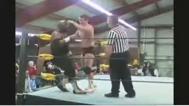 Wrestler Ric Flair's son Reid found dead in North Carolina hotel room смотреть онлайн