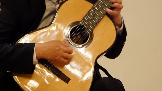 Heitor Villa-Lobos - Five Preludes (I, III, IV) (исп. Александр Яснев) смотреть онлайн