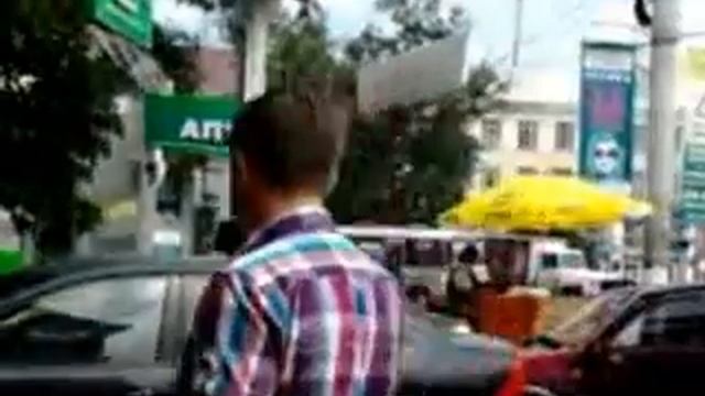 Люк прорвало в Курске смотреть онлайн