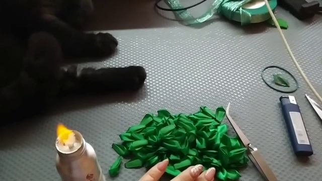 Процесс изготовления магнита "Ёлочка". Скоро МК. Канзаши . Украшения своими руками смотреть онлайн