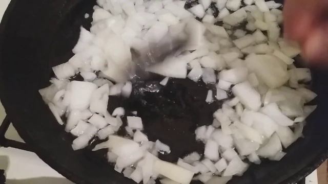 Суп с чечевицей.