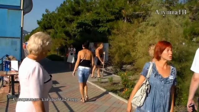Алушта. Горадминистрация проверила восточную набережную