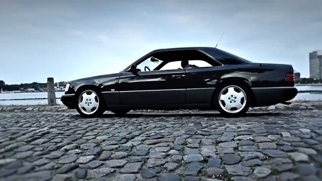 MERCEDES BENZ W124 COUPE
