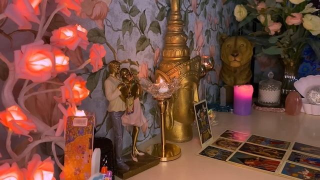 ?ЕГО ДУШЕЩИПАТЕЛЬНАЯ ИСТОРИЯ О ВАШЕМ ЗНАКОМСТВЕ. ЧТО ОН ДУМАЕТ О ВАС СЕЙЧАС?