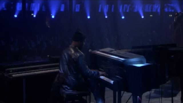 MF DOOM & Robert Glasper Experiment LIVE @ Itunes Festival 2012 (Figaro / Rhinestone Cowboy) смотреть онлайн