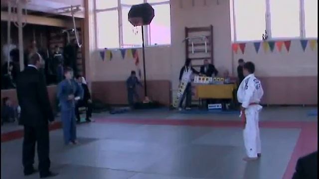 Children's League of the Judo 2010 sharavin-donetsk1.AVI смотреть онлайн