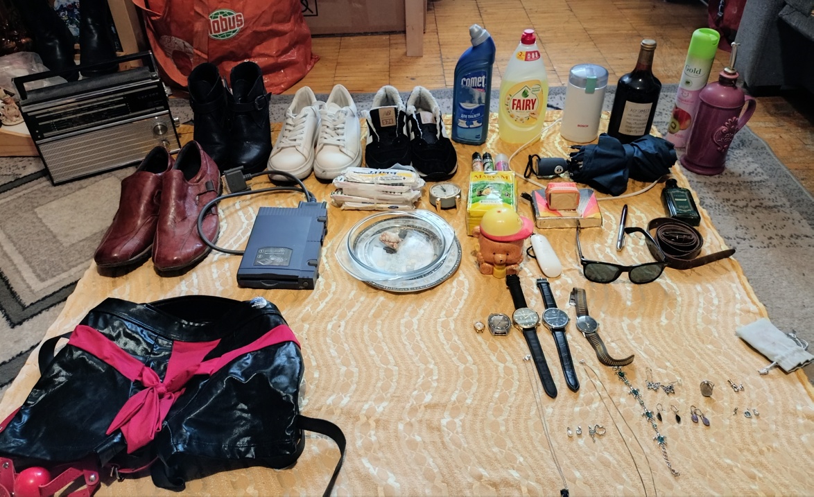 Как я зарабатываю лазая по мусоркам Москвы смотреть онлайн