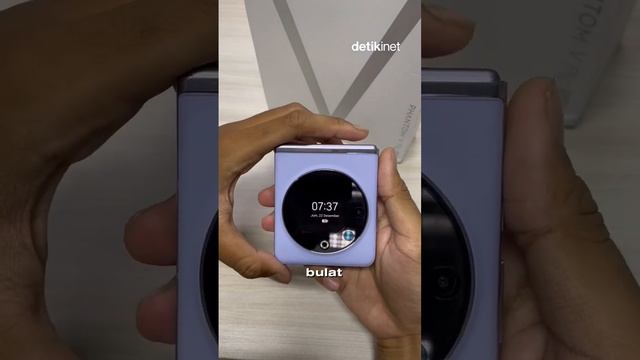 Unboxing Tecno Phantom V Flip 5G смотреть онлайн