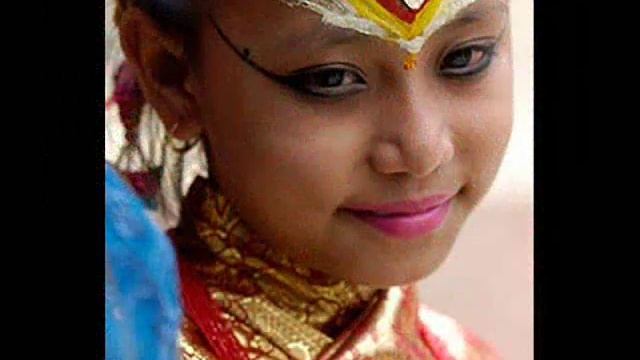 Durga - Om Dum Durgayei Namaha