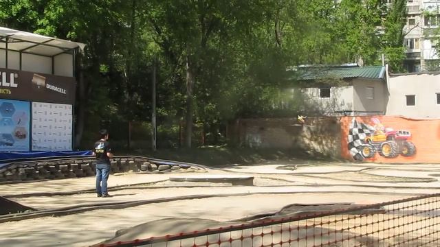 кубок киева 2012 запуск вертолета ALIGN TREX 600 ESP смотреть онлайн