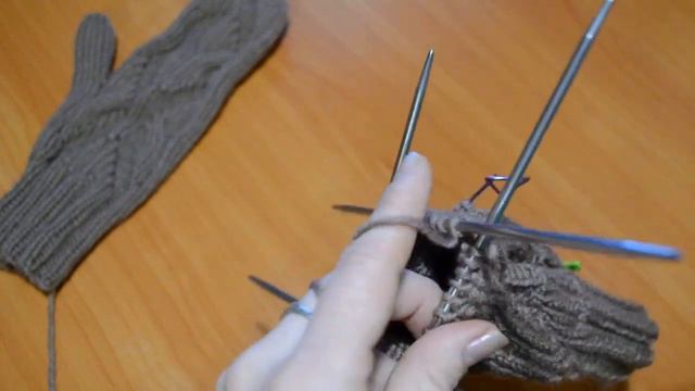 Мастер класс. Варежки с узором и пальцем индийским клином. смотреть онлайн