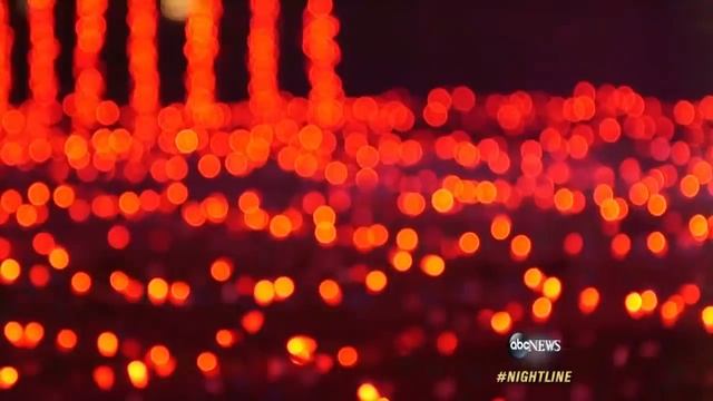 Entire Neighborhoods Battle for Best Christmas Light Display смотреть онлайн