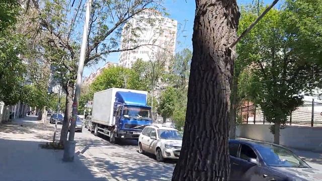 Глазами москвича самарский железнодорожный вокзал территория жд летом утром на улицу Красноармейска смотреть онлайн