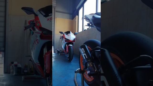 Honda CBR 1000 RR 2015 SC exhaust + SP full race unit смотреть онлайн