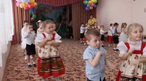 "Мы самые большие слоники и самые маленькие гномики"