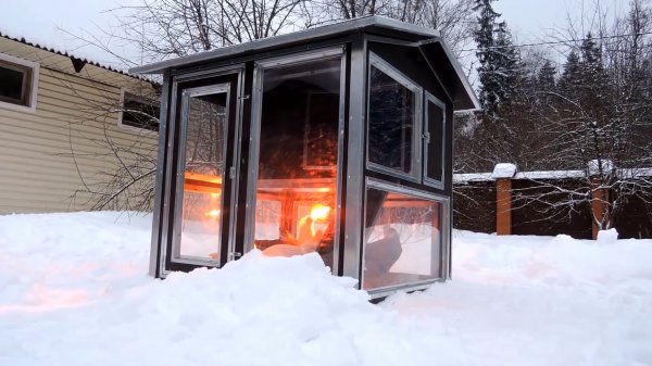 Утеплённый домик с выгулом для кур " Зимняя мечта" от CrazyFerma