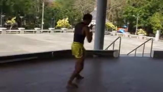 Наши ученики в Тайланде у Мастера Оу смотреть онлайн