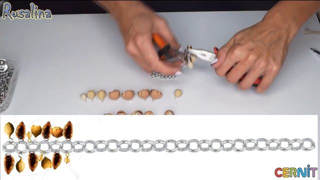 DIY | БРАСЛЕТ С ЦВЕТАМИ: схема сборки | Сборка украшений | Пионы | Rusalina смотреть онлайн