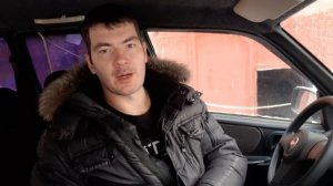 Монтирую ШТАТНУЮ АНТЕННУ/так же устанавливаю ПЛАФОН ОСВЕЩЕНИЯ для задних пассажиров Chevrolet Niva