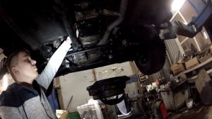 Замена масла в редуктора, раздатку, коробку на ВАЗ 2121 НИВА