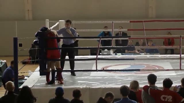 Эдуард Галиаскаров - Антон Арслангареев . Чемпионат Башкирии по тайскому боксу 12-14 апреля 2013. ф смотреть онлайн