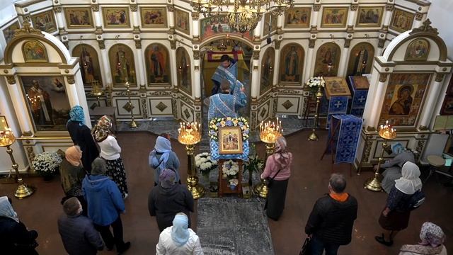 Запись трансляции 14 октября 9:40. Часы. Литургия смотреть онлайн