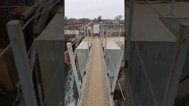 Белоомут, шлюз смотреть онлайн