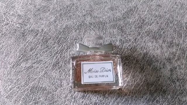 Видео обзор/Dior/набор Dior/духи смотреть онлайн