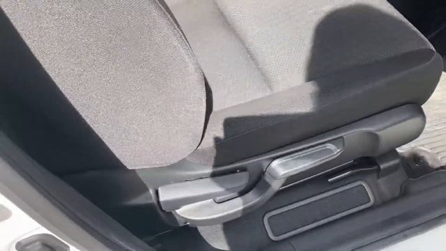 (2018) Honda HR-V 1.5 i-VTEC SE смотреть онлайн