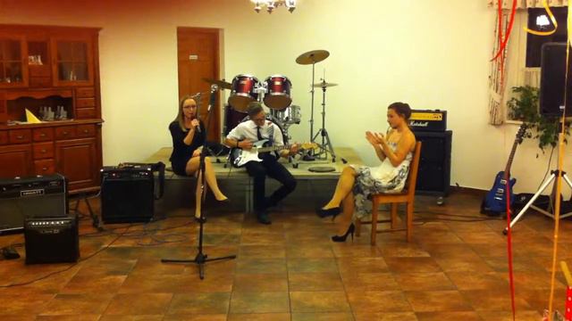 "The Band" - Limp Bizkit - Behind blue eyes смотреть онлайн