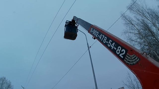 Работа на манипуляторе зил 131 с кму, используя корзину монтажную для кму. Люлька для кму смотреть онлайн