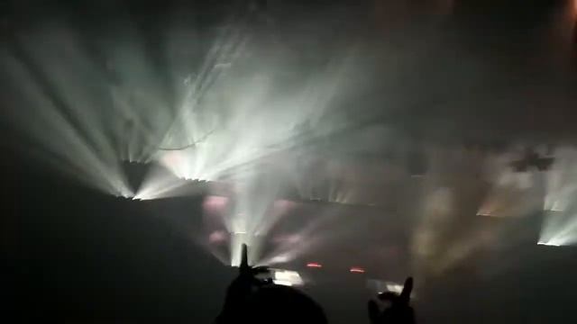 Above & Beyond-Black room boy @ The Forum смотреть онлайн