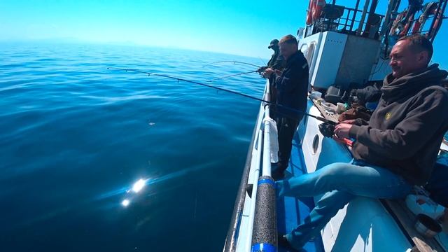 Ловля камбалы в Уссурийском заливе с Персидским шейхом.#vladivostokfishing#flounder
