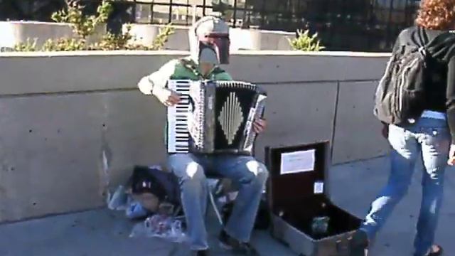 Boba Fett Plays Pirates of the Carribean Theme on Accordion смотреть онлайн