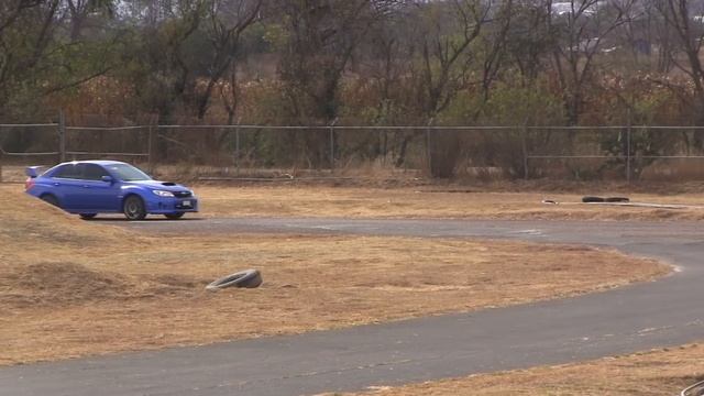 Subaru WRX STi | El auto que nació deportivo | prueba de manejo смотреть онлайн