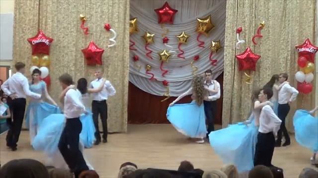 Вальс под музыку рока. Я в восторге! Отожгли ребята! смотреть онлайн