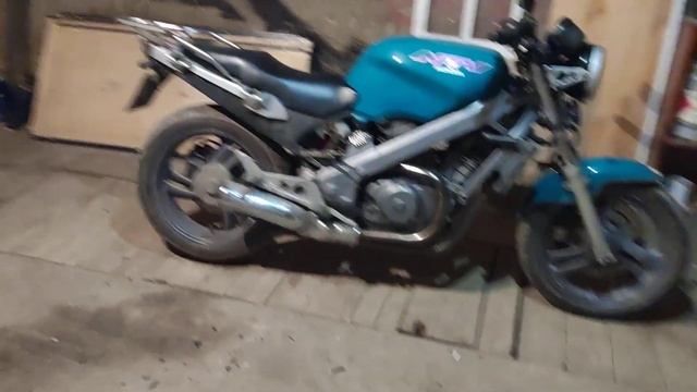 Honda NTV 650 смотреть онлайн