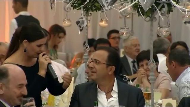 Aurela Gace celebroi dashurine e saj Te Stela Resort смотреть онлайн