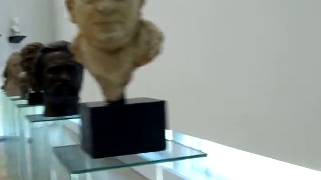 В музее KuMu смотреть онлайн